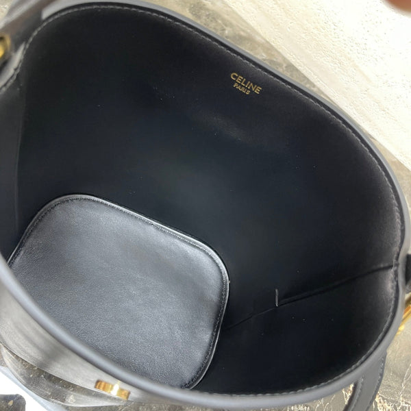 BORSA MINI 19 LOUISE IN PELLE DI VITELLO LISCIA NERA