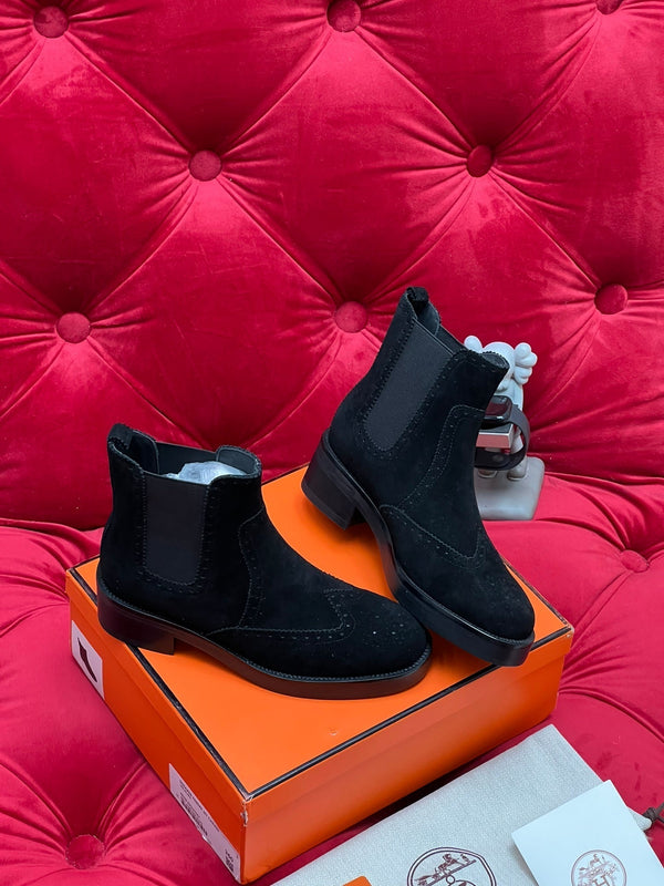 HM Findlay Ankle Boot Black Suede 969360