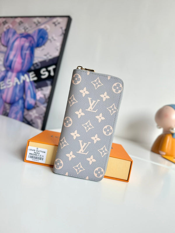LV Zipper Wallet Trianon Gray Monogram Canvas GHW 221280