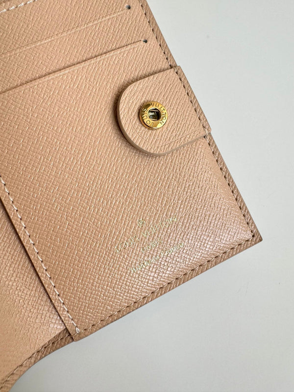 LV Lisa Wallet Trianon Gray Monogram Canvas GHW 221286