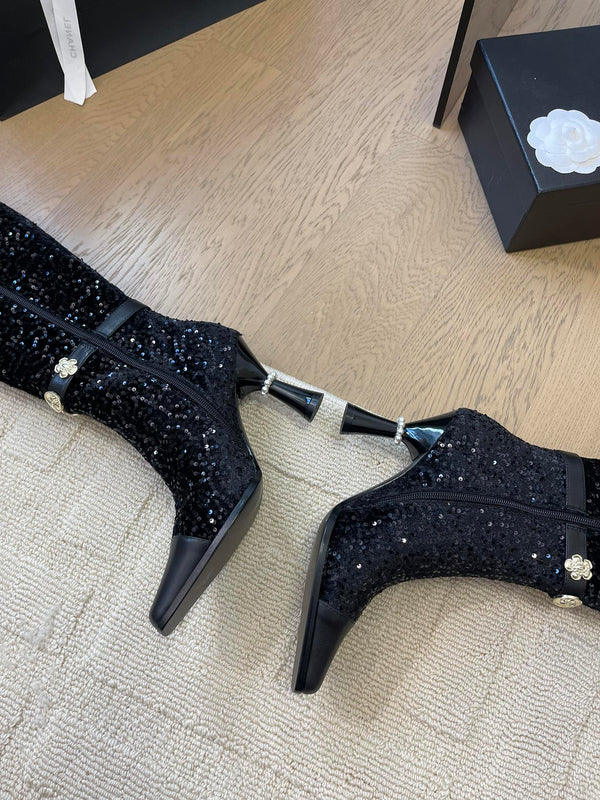 KNEE HIGH BOOTS IN BLACK CALFSKIN AND SEQUINS