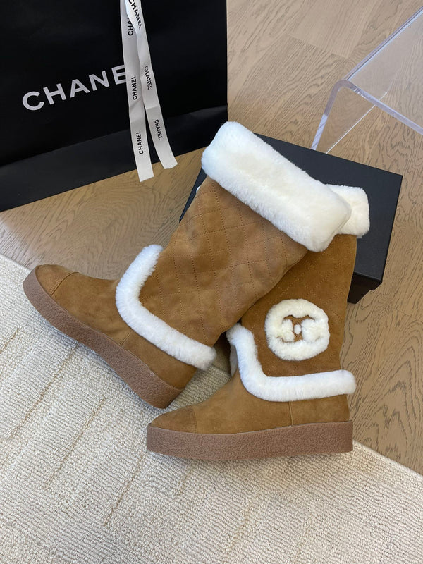 HIGH BOOTS IN CIDER BROWN SUEDE AND FLEECE LINING