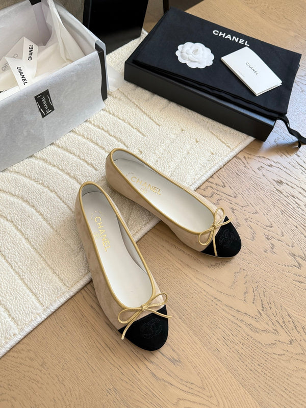 CC 25C Ballet Flat Two-tone Suede Calfskin