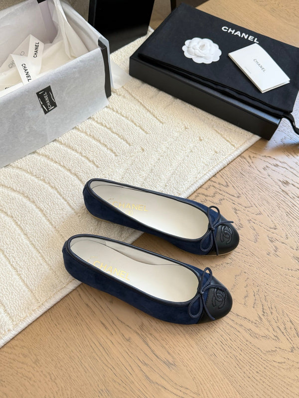 CC 25C Ballerina bicolore in pelle di vitello verniciata