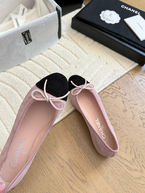 CC 25C Ballerina bicolore in pelle di vitello verniciata