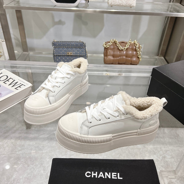 CC Sneaker White Cowhide White Wool Lining