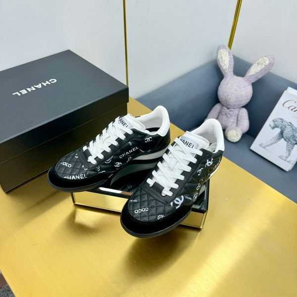 CC 25s Sneaker Black Leather With Velvet 297810