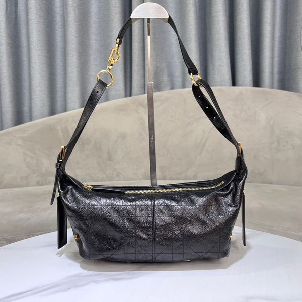 CD Hobo Bag 23 With Chain Black Wrinkled Calfskin