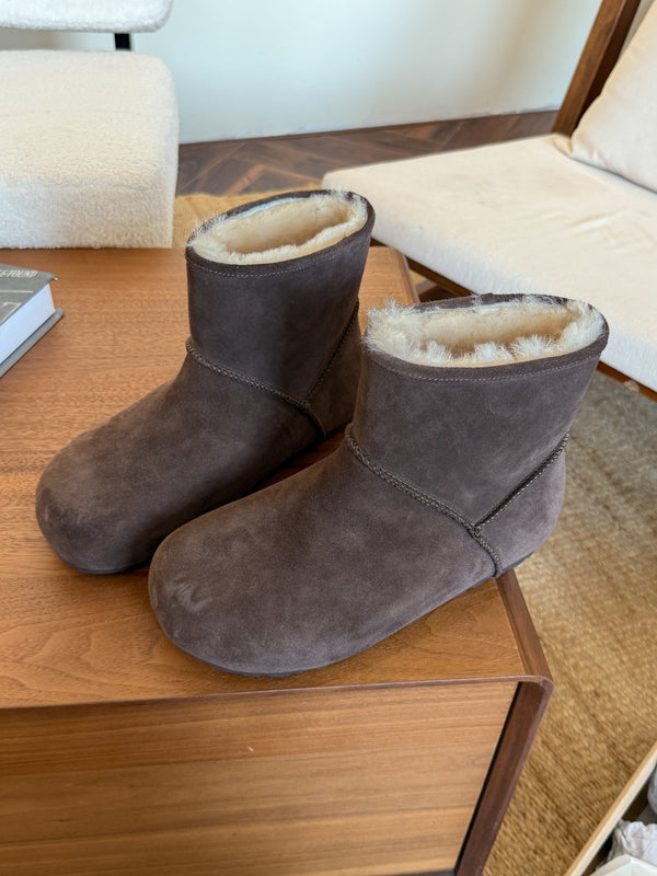 UGG Classic Femme Mini Boots Charred Mahogany Wool Suede 517908