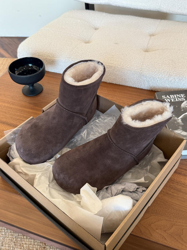 UGG Classic Femme Mini Boots Charred Mahogany Wool Suede 517908