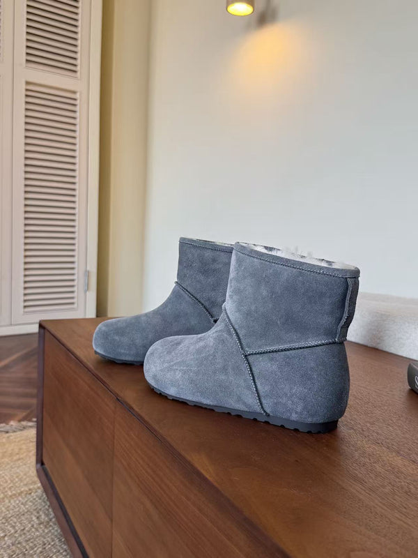 UGG Classic Femme Mini Boots Grey Wool Suede 517910