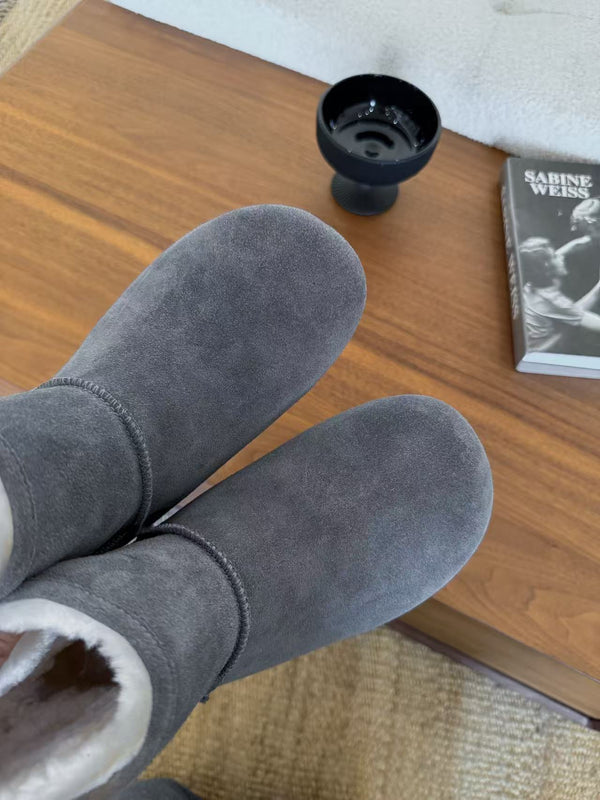 UGG Classic Femme Mini Boots Grey Wool Suede 517910