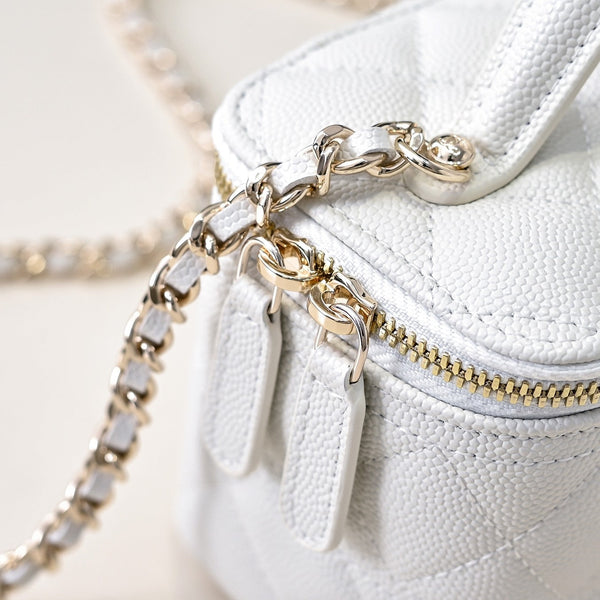 CC 25C Vanity Top Handle 17cm White Grained Calfskin Light Gold Hardware