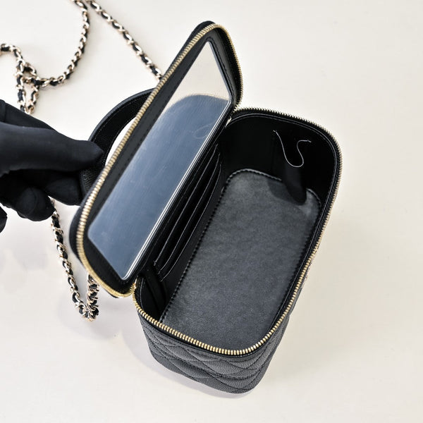 CC 25C Vanity Top Handle 17cm Black Grained Calfskin Light Gold Hardware