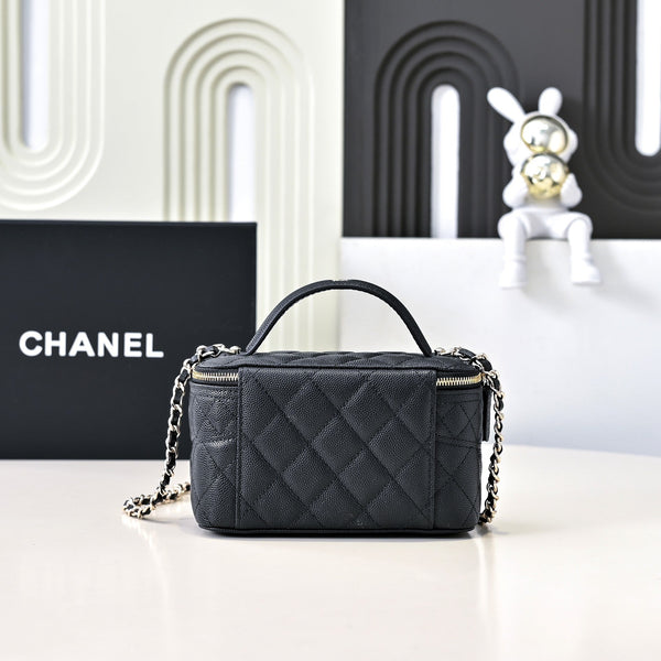 CC 25C Vanity Top Handle 17cm Black Grained Calfskin Light Gold Hardware