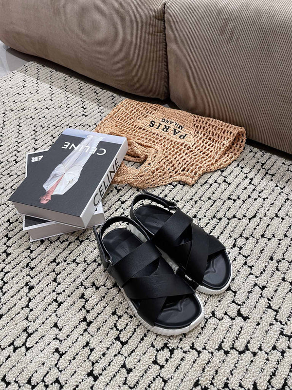 SANDALO ELETTRICO IN PELLE DI VITELLO NERA