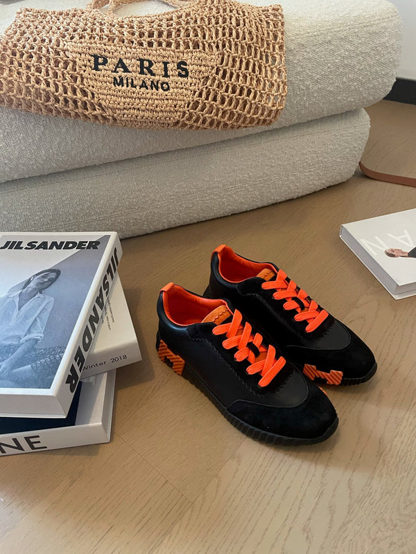 Sneakers HM Bouncing 35 in pelle di capra nera e pelle scamosciata di capra arancione H Orange