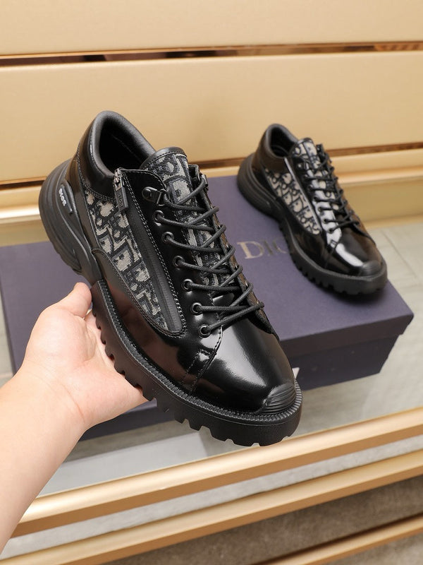 CD COMBAT DERBY SHOE BLACK AND BEIGE POLISHED CALFSKIN