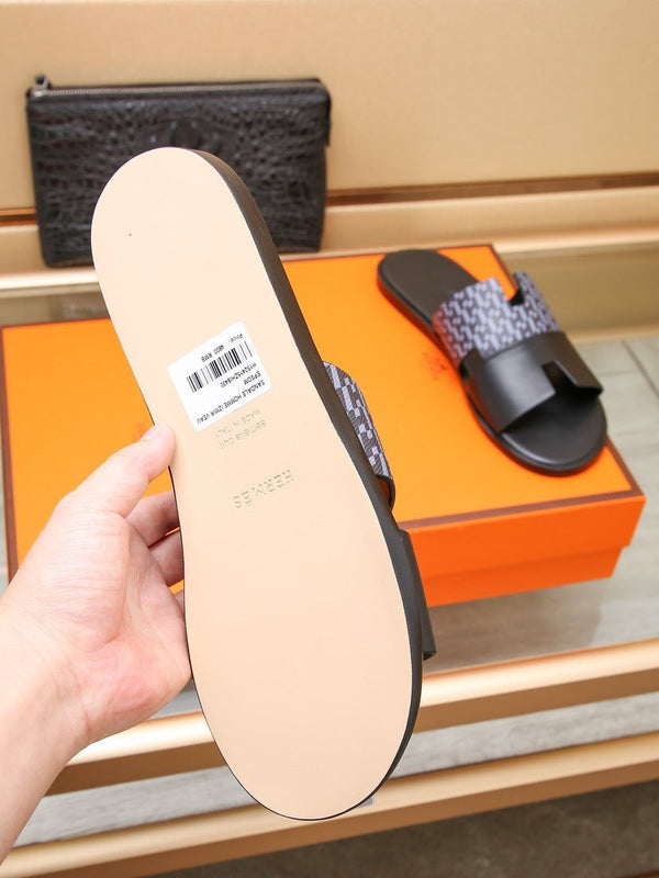 HM ORAN SANDAL BLACK AND LAVENDER CALFSKIN