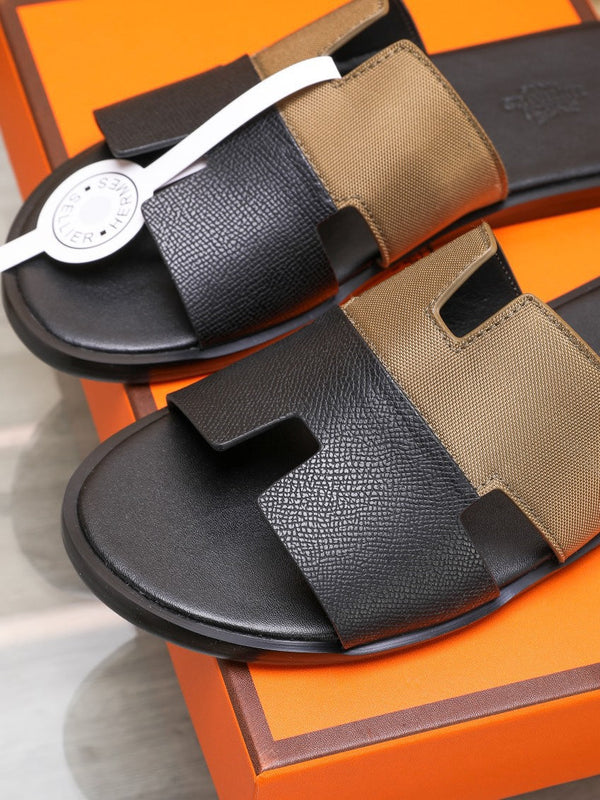 HM IZMIR SANDAL BLACK AND BROWN LAMBSKIN