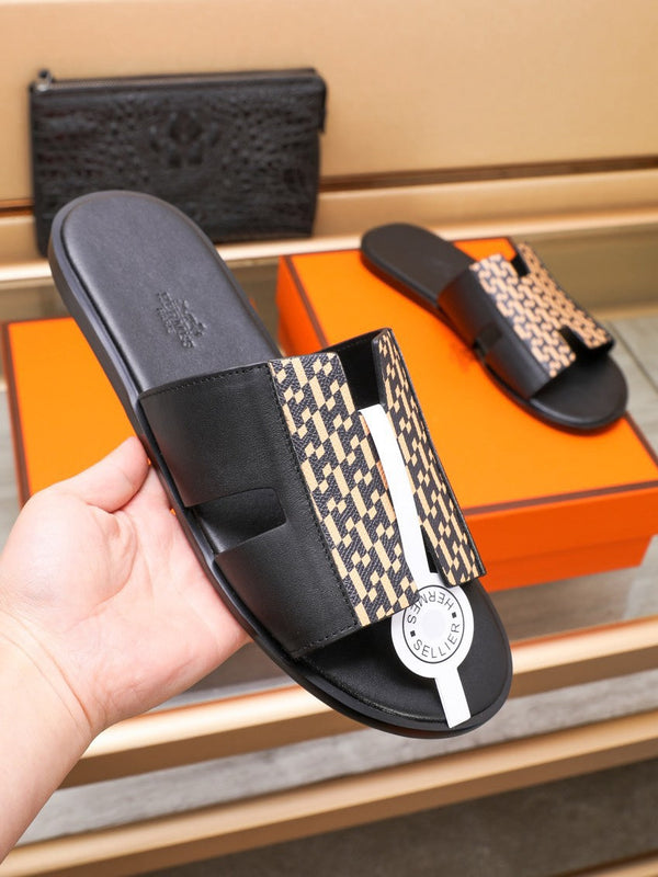 HM IZMIR SANDAL BLACK AND PEACHY LAMBSKIN