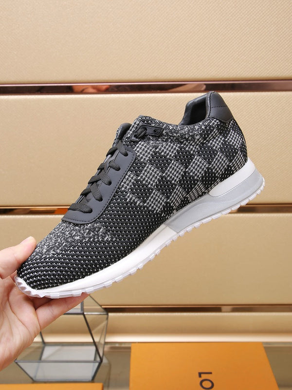 LV CLASSIC SNEAKER IN BLACK MIX WHITE LUMINOUS KNIT