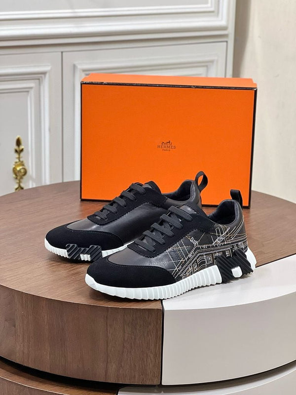 HM Bouncing Sneaker Faubourg Inspired Embroidery.