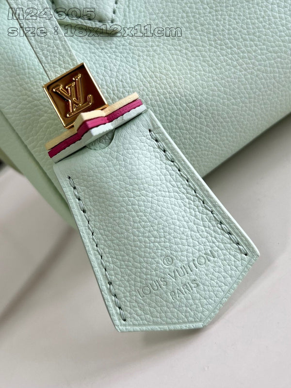 Speedy Bandouliere 18cm Pastel Green Calfskin