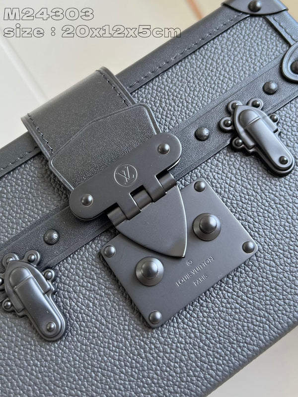 LV PETITE MALLE 20 BLACK CALFSKIN
