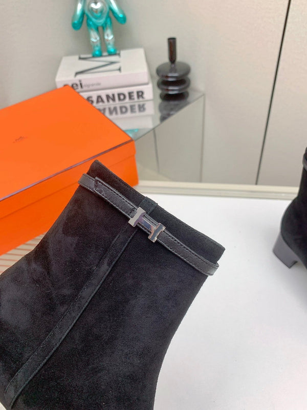 HM Imperial 50 Ankle Boot Black Suede  971342