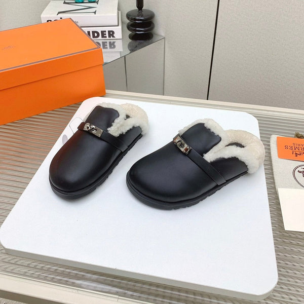 HM Mule 30mm In Black With Fleece And Cowhide Lining  971388