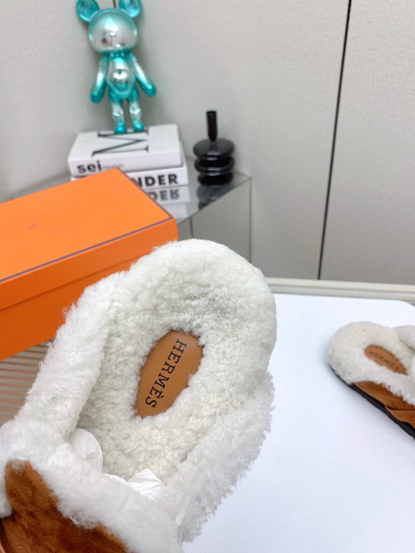 HM Mule 30mm In Caramel With Fleece And Suede Lining 971398