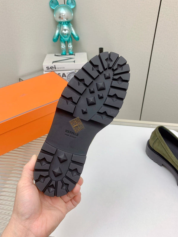 Mocassino HM Icone in pelle scamosciata verde muschio 971403