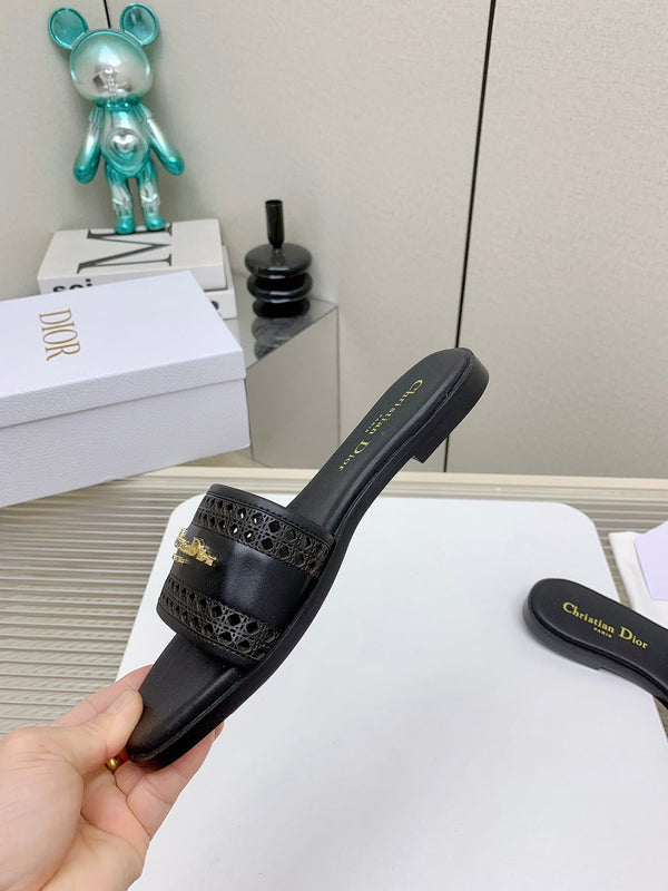 CD D-Lane Slide In Black Cowhide 106281