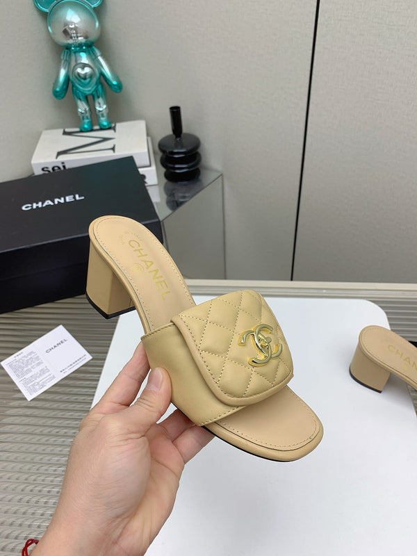 CC Mule Sandals 50mm In Beige Quilted Lambskin 148946