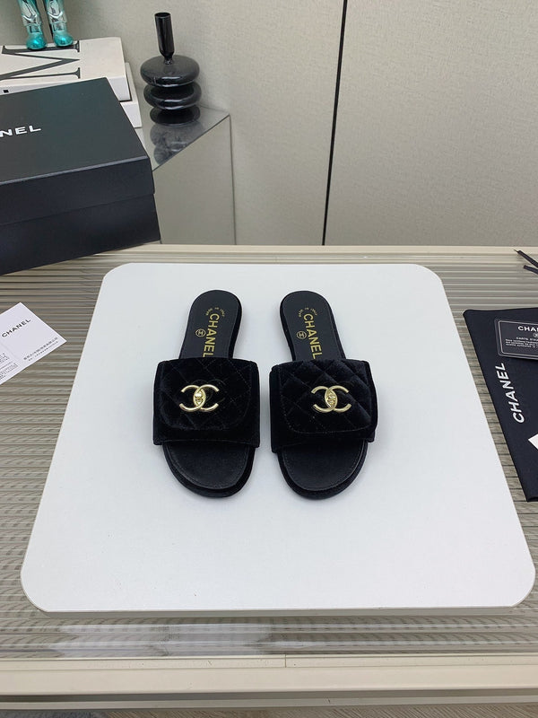 CC Slippers In Black Velvet 148954