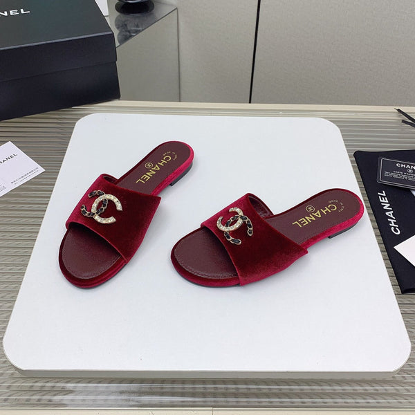 CC Slippers In Dark Red Velvet 148988