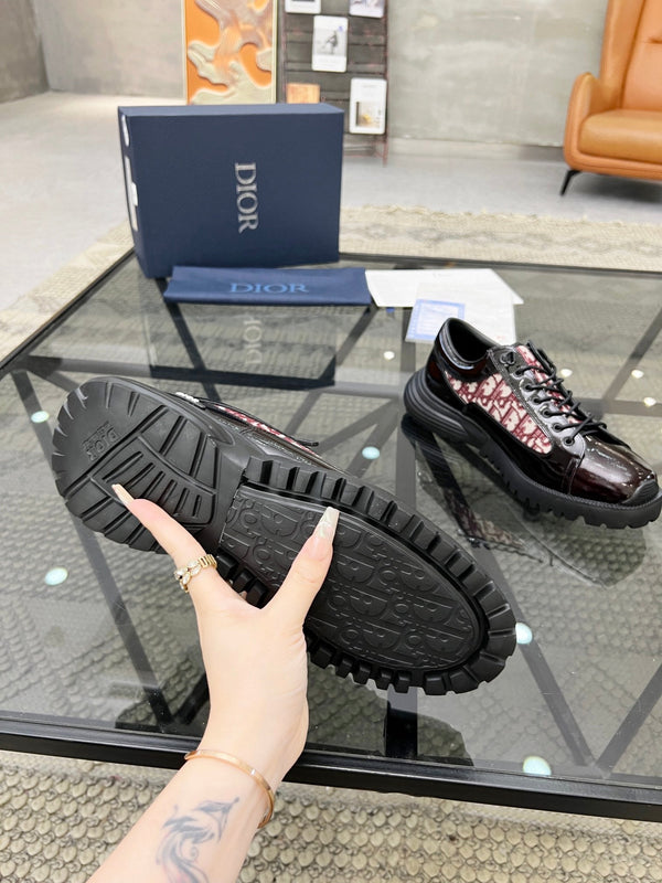 CD COMBAT DERBY SHOE WINE POLISHED CALFSKIN