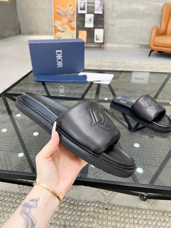 CD AQUA SLIDE SANDAL BLACK CALFSKIN