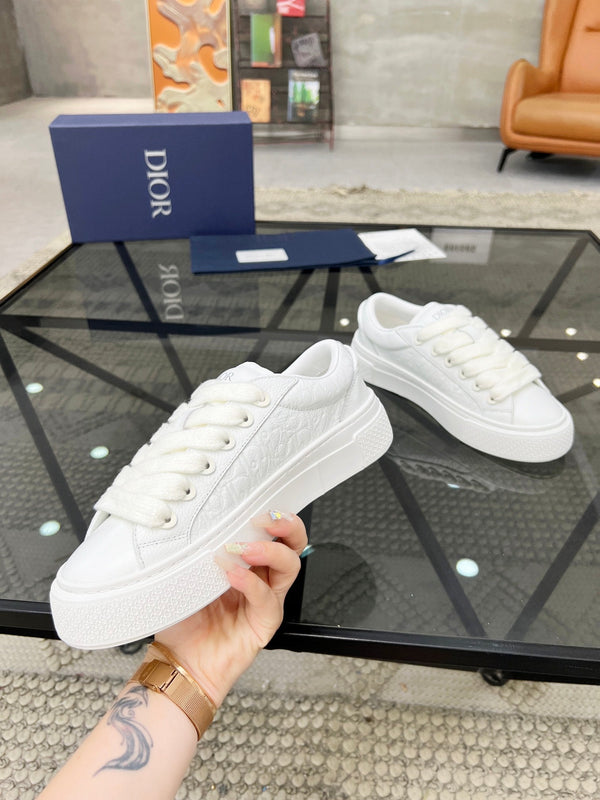 CD B33 SNEAKER WHITE EMBOSSED CALFSKIN