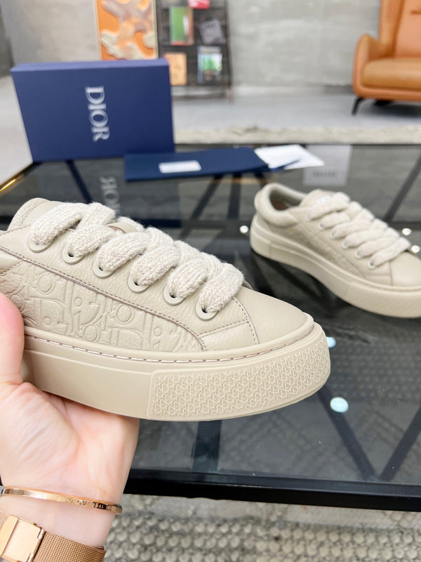 CD B33 SNEAKER BEIGE EMBOSSED CALFSKIN