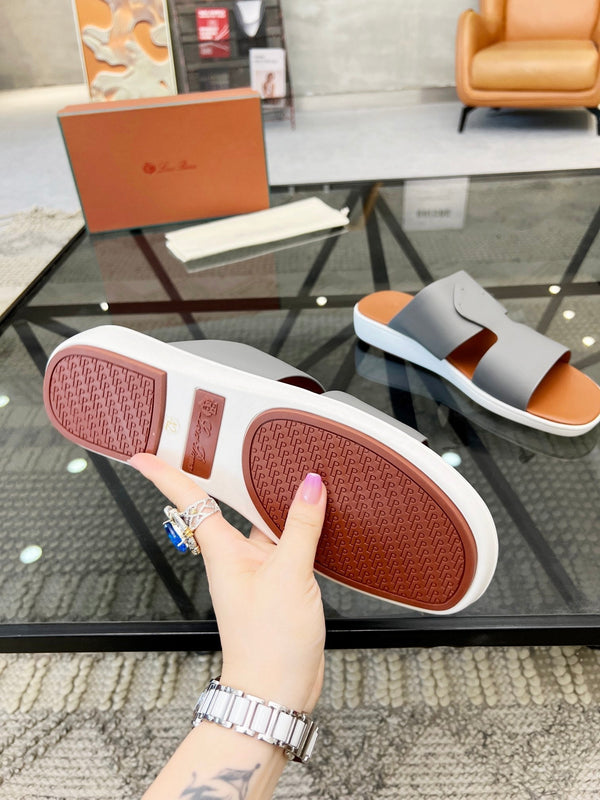 LP CROSSOVER SLIPPERS IN PELLE DI VITELLO GRIGIO CHIARO