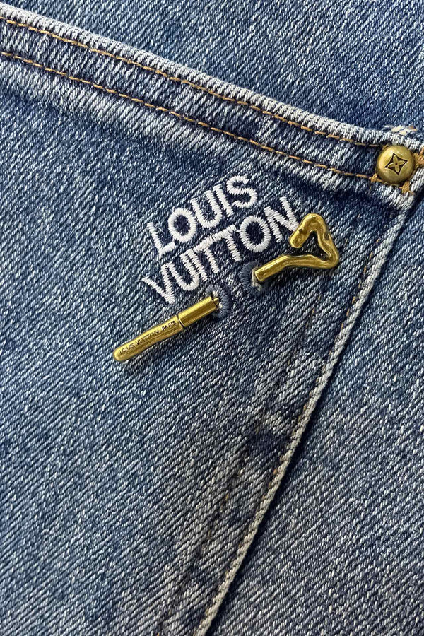 LV JEAN LIGHT BLUE DENIM 239603
