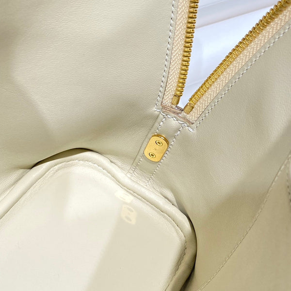 HM Bolide 25 White Epsom Leather Gold Hardware 237407