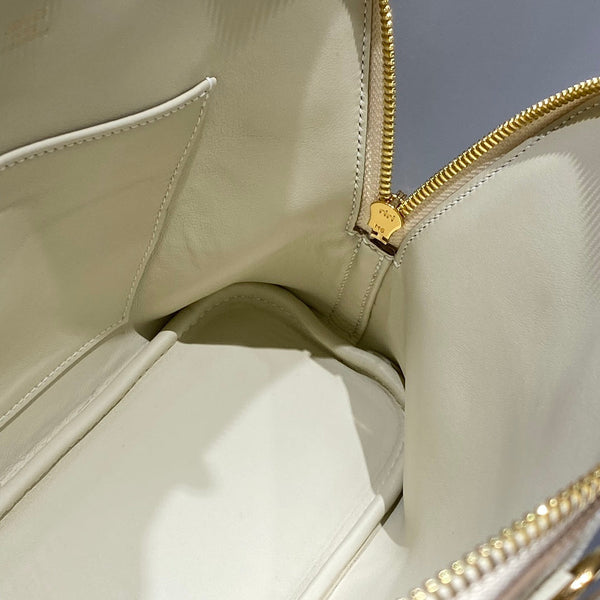 HM Bolide 25 White Epsom Leather Gold Hardware 237407