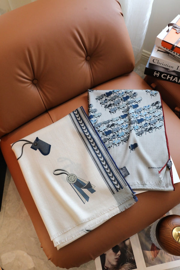 Et Gris Gris Rectangle Scarf 180 CM In White Colorful Cashmere and Mulberry Silk 401142