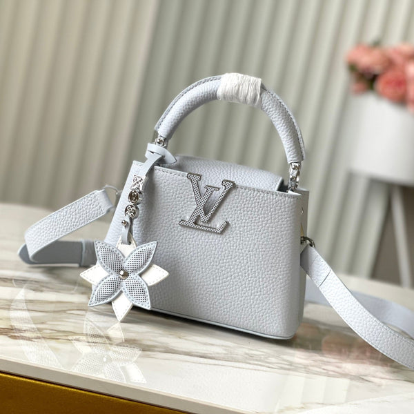 CAPUCINES MINI 21 IN GRIGIO CROMATO CON FERRAMENTA IN ARGENTO TAURILLON