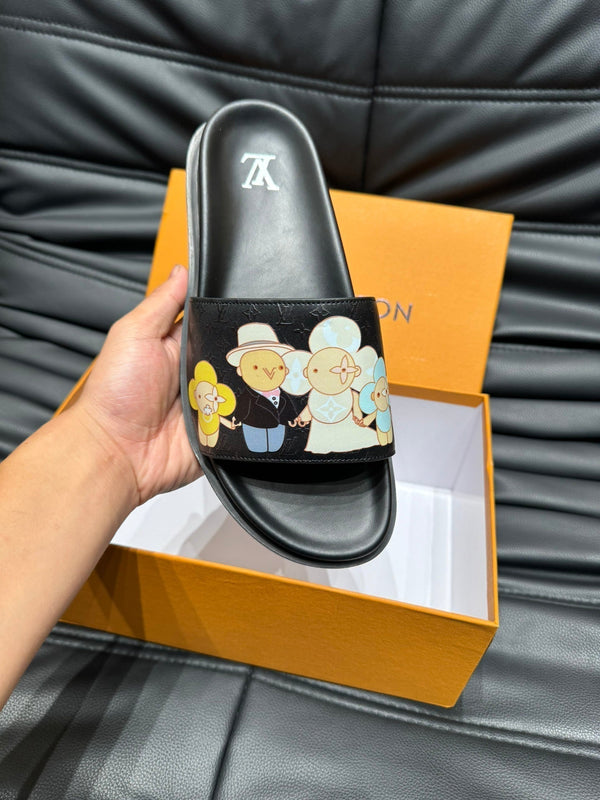 PANTOFOLE LV IN PELLE DI VITELLO MONOGRAMMA NERA