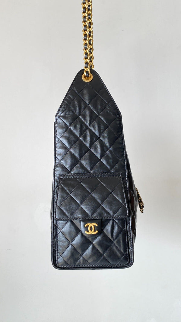 CC 25C Hobo Bags 40cm Black Calfskin