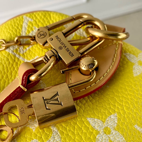 speedy p9 bandouliere 40cm yellow calfskin